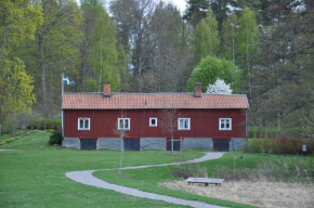 The Gardener House - Grönsöö Palace Garden in Enköping
